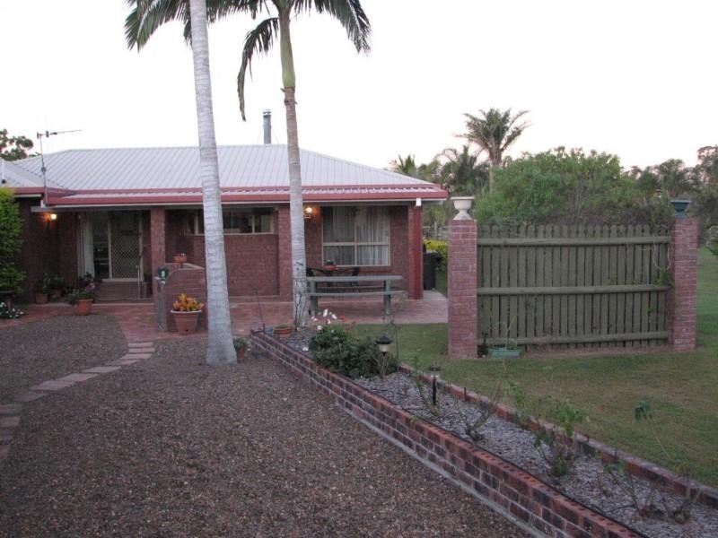 2 Jasper Court, Branyan QLD 4670