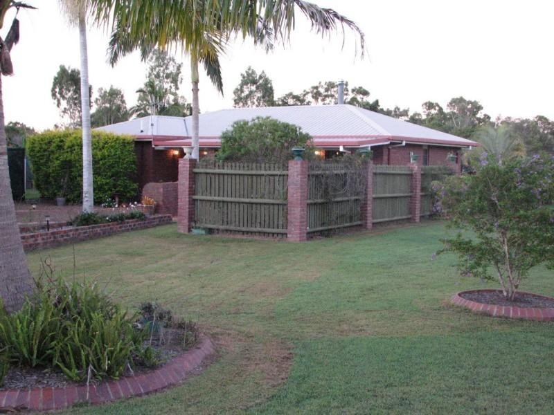 2 Jasper Court, Branyan QLD 4670