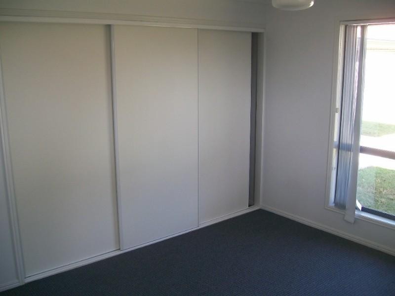 40 Paradise Avenue, Thabeban QLD 4670