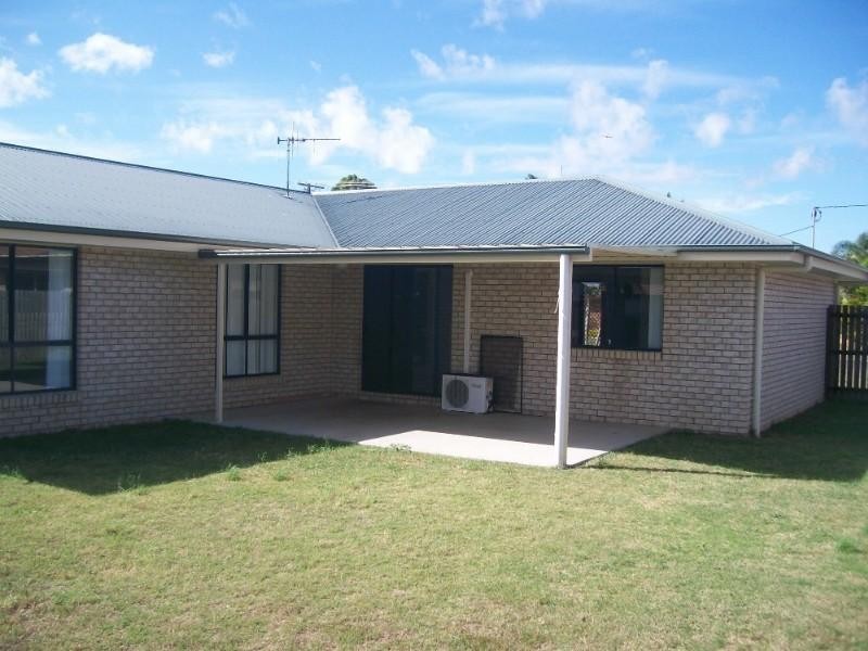 40 Paradise Avenue, Thabeban QLD 4670