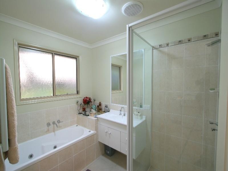 Sharon QLD 4670