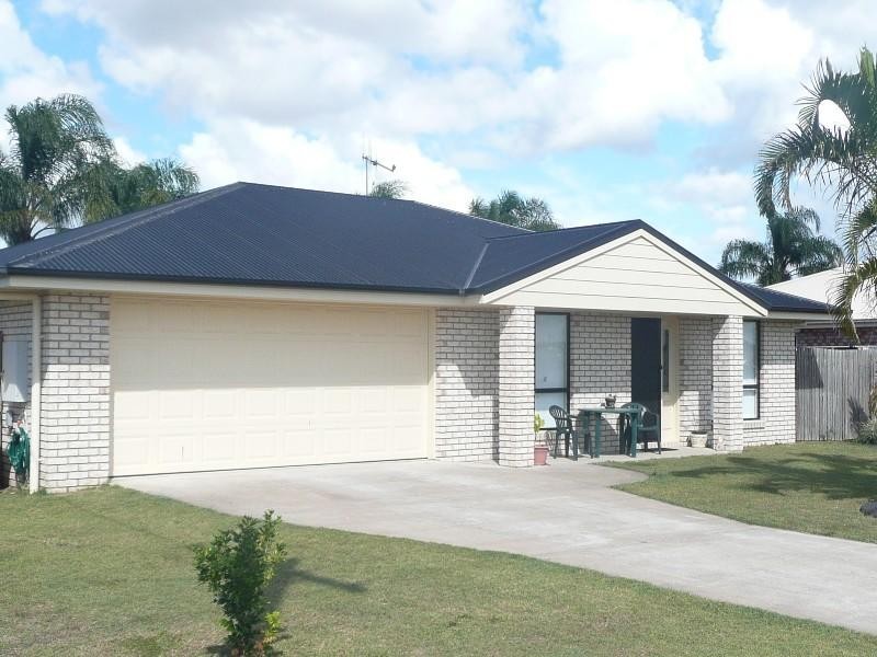 122 Clearview Avenue, Thabeban QLD 4670