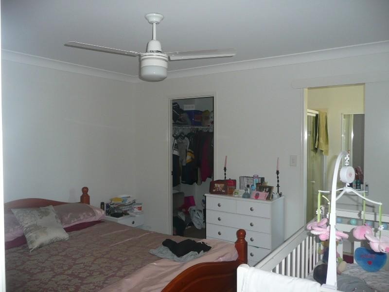 122 Clearview Avenue, Thabeban QLD 4670