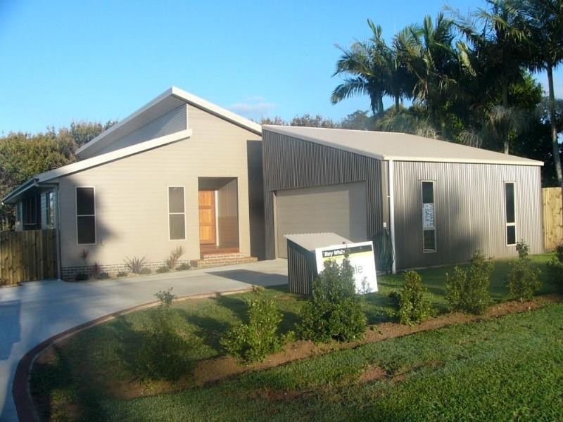 1406 Moore Park Road, Gooburrum QLD 4670