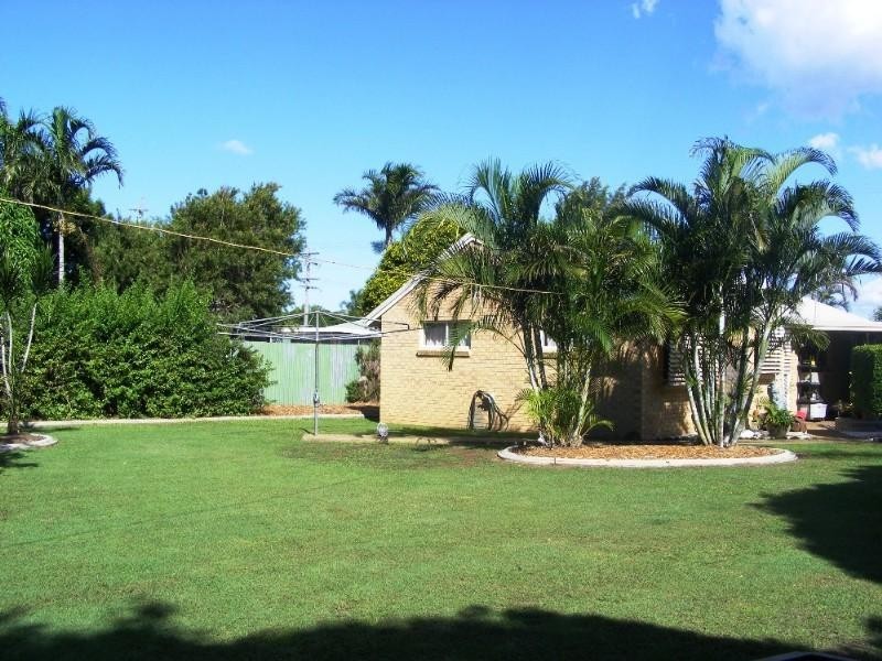 3 Schleger Street, Burnett Heads QLD 4670