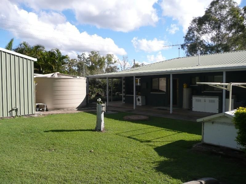 1 Bush Road, Branyan QLD 4670