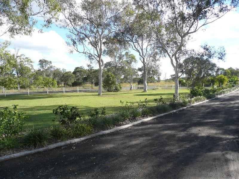 1 Bush Road, Branyan QLD 4670