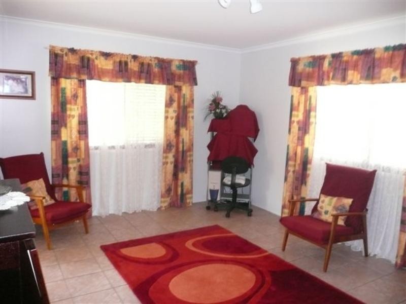 8 Maike Street, Kalkie QLD 4670