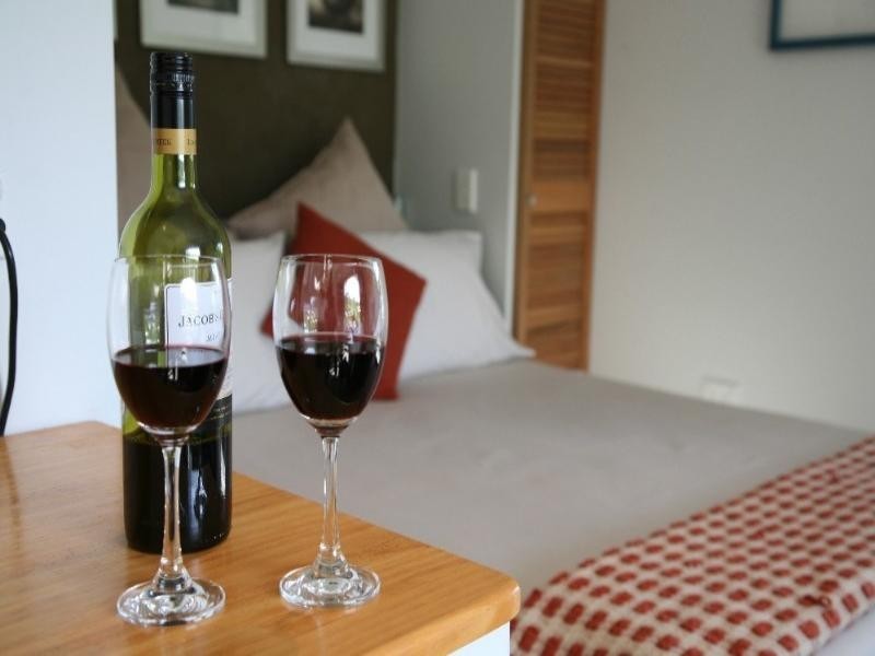 6 Albatross Court, Moore Park Beach QLD 4670