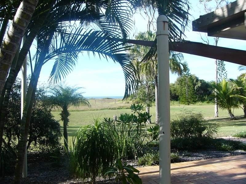 186 Sylvan Drive, Moore Park Beach QLD 4670