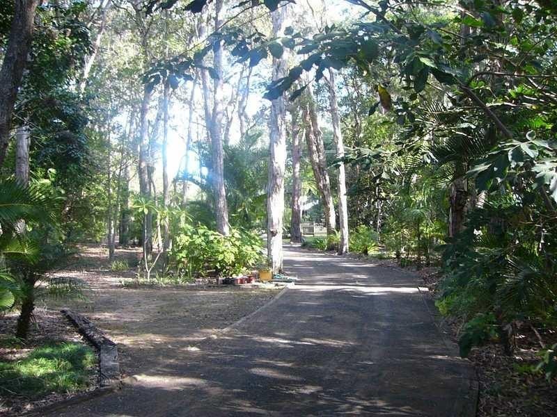 186 Sylvan Drive, Moore Park Beach QLD 4670