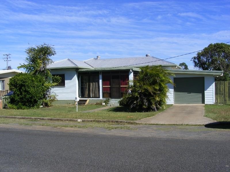 16 Greenwood Street, Kepnock QLD 4670