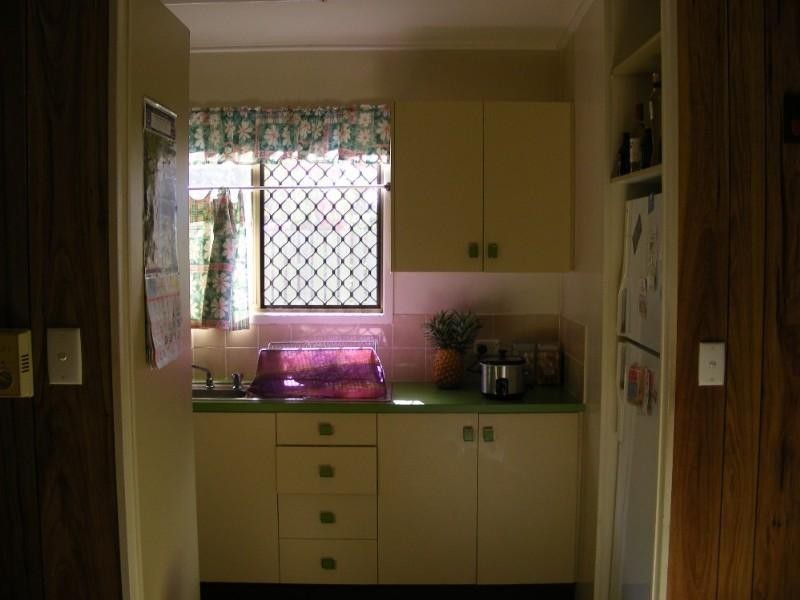16 Greenwood Street, Kepnock QLD 4670