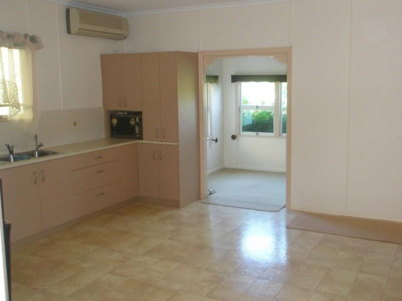 52 Henricksens Road, Sharon QLD 4670