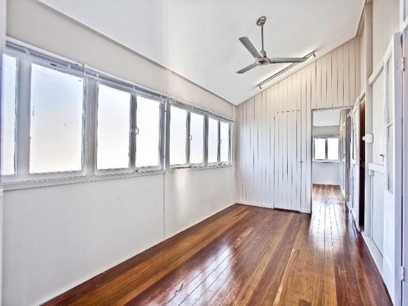 29 Goodwin Street, Bundaberg South QLD 4670