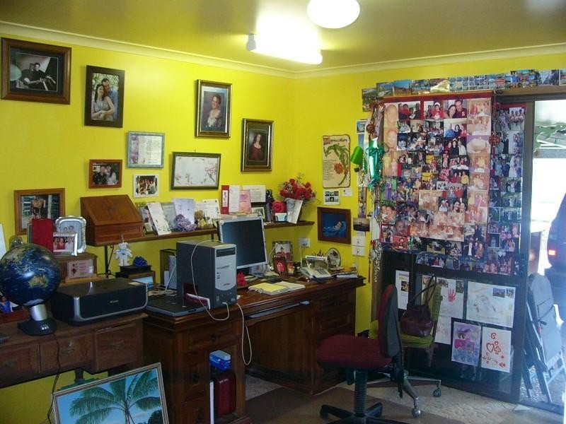 25 Clarrys Lane, Avondale QLD 4670