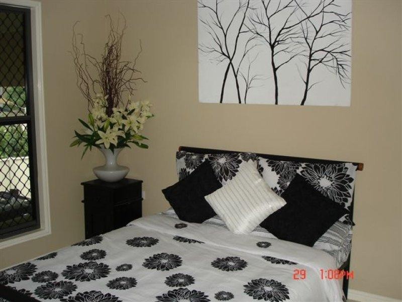 27 Kindt Street, Moore Park Beach QLD 4670