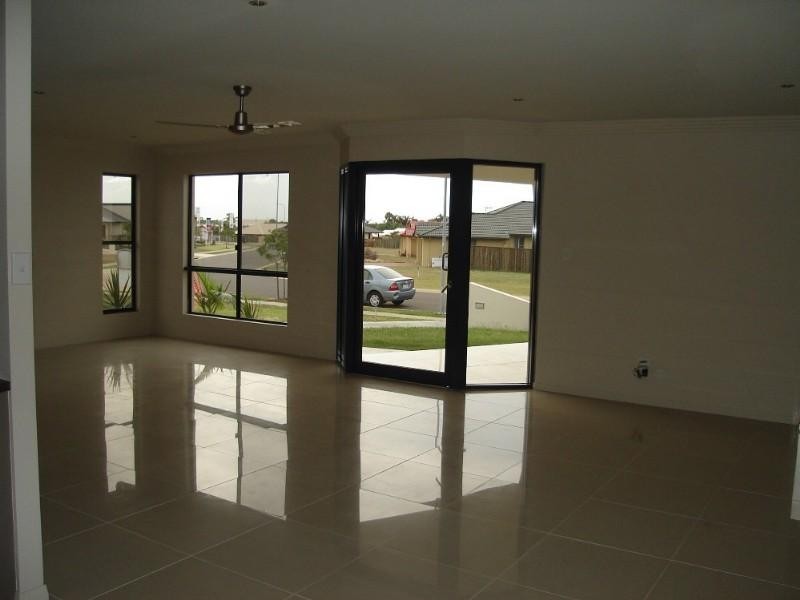 5 Breeze Drive, Bargara QLD 4670