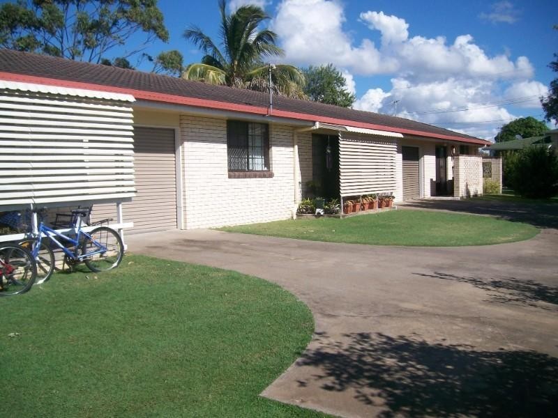 2/50 Holland Street, Bargara QLD 4670