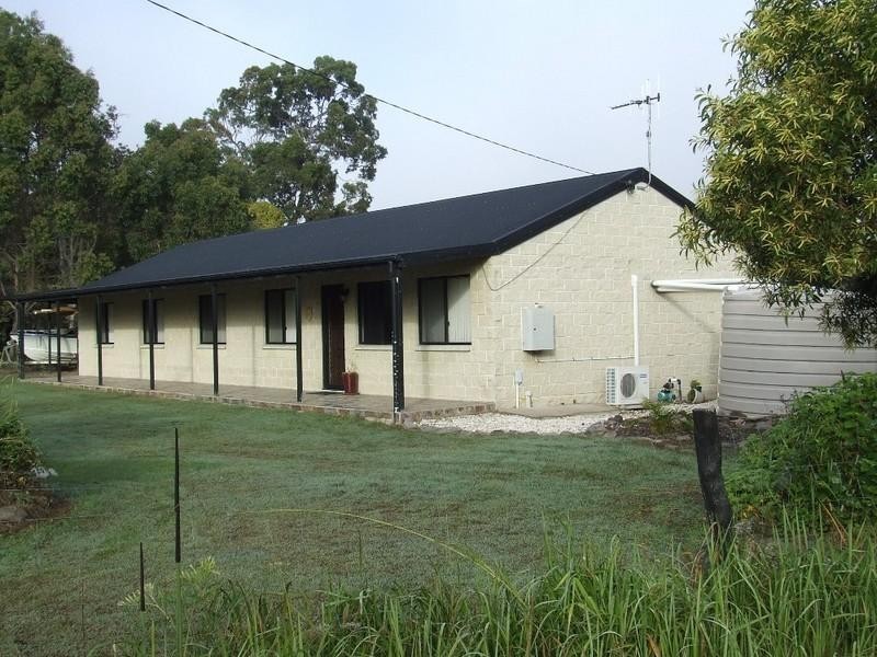 37 Tammy Road, Moore Park Beach QLD 4670