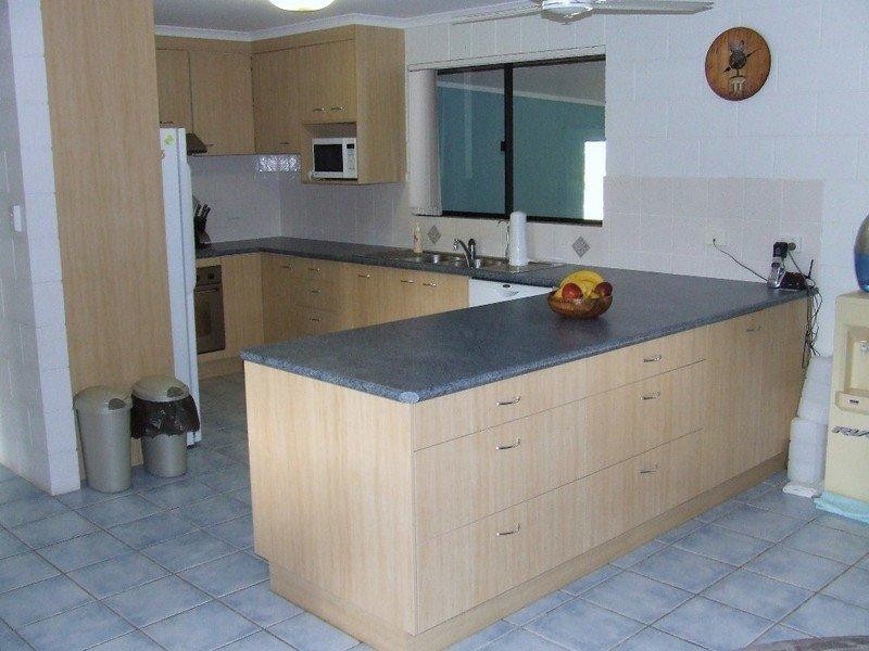 37 Tammy Road, Moore Park Beach QLD 4670