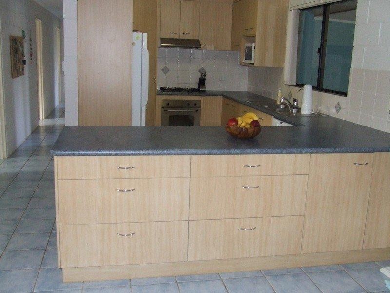 37 Tammy Road, Moore Park Beach QLD 4670