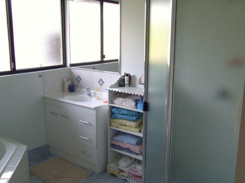 37 Tammy Road, Moore Park Beach QLD 4670