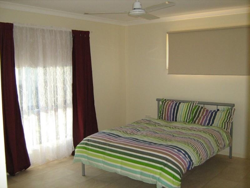 31 Doctor Street, Burnett Heads QLD 4670