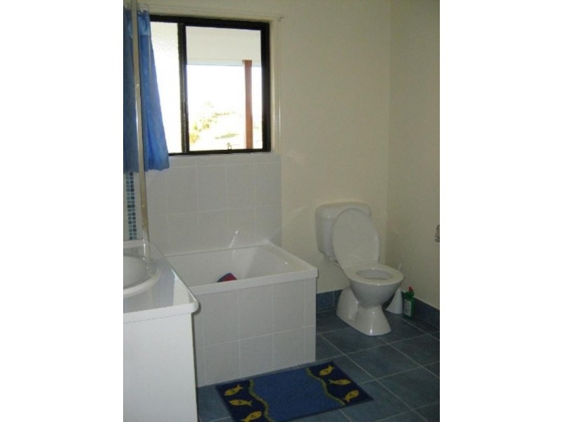 31 Doctor Street, Burnett Heads QLD 4670