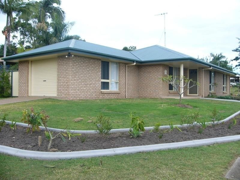 154 Avoca Street, Avoca QLD 4670