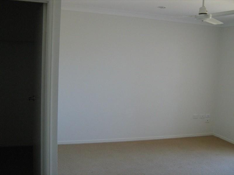 9 Regent Court, Thabeban QLD 4670