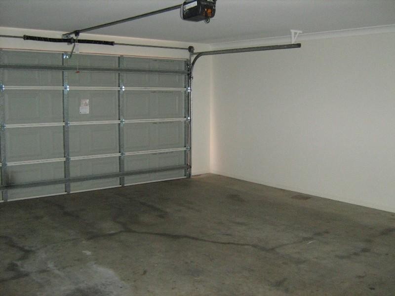 9 Regent Court, Thabeban QLD 4670