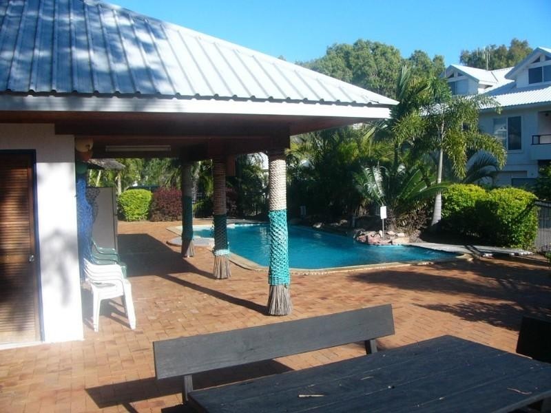 8/2 Sylvan Drive, Moore Park Beach QLD 4670
