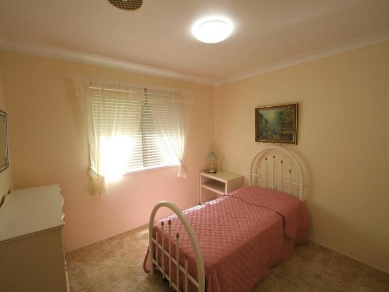10 Strathdee Avenue, Bundaberg South QLD 4670