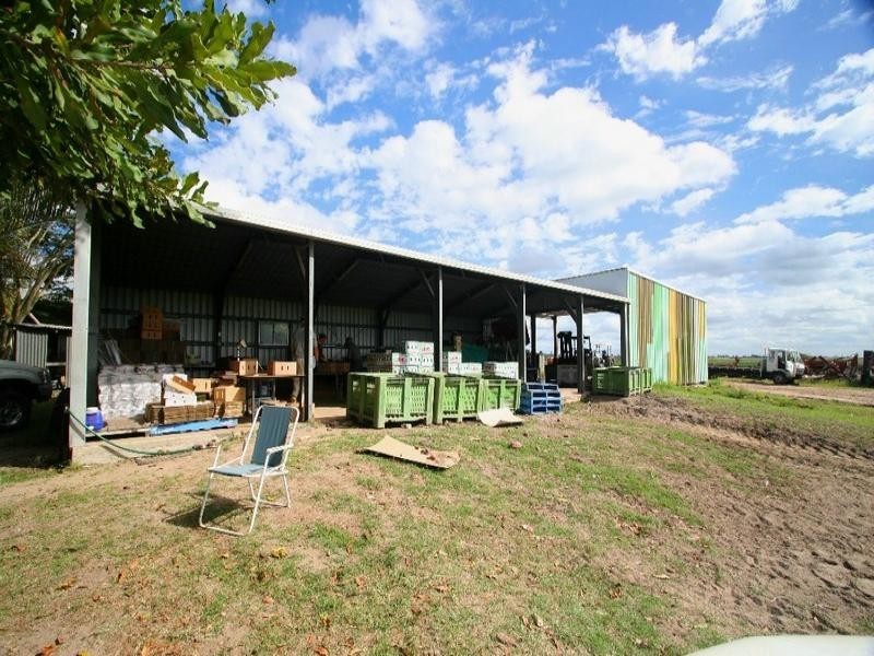 352 Moore Park Road, Moore Park Beach QLD 4670