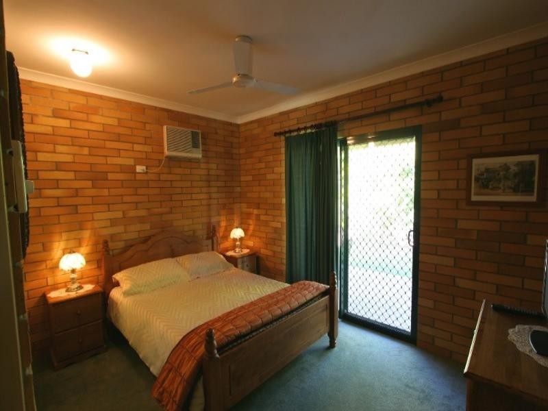 32 Pleasant Drive, Sharon QLD 4670