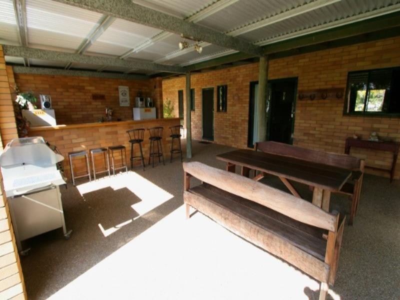 32 Pleasant Drive, Sharon QLD 4670