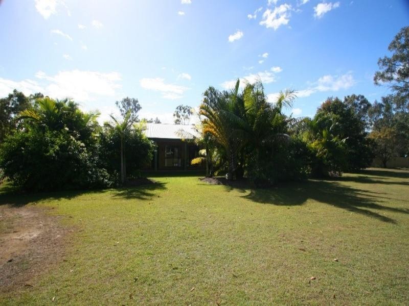 32 Pleasant Drive, Sharon QLD 4670