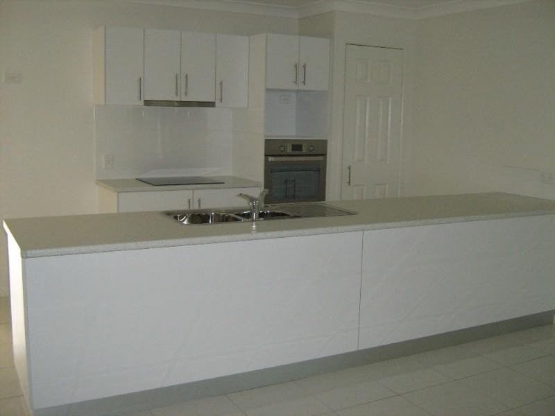 4 Hillvue Crescent, Avoca QLD 4670