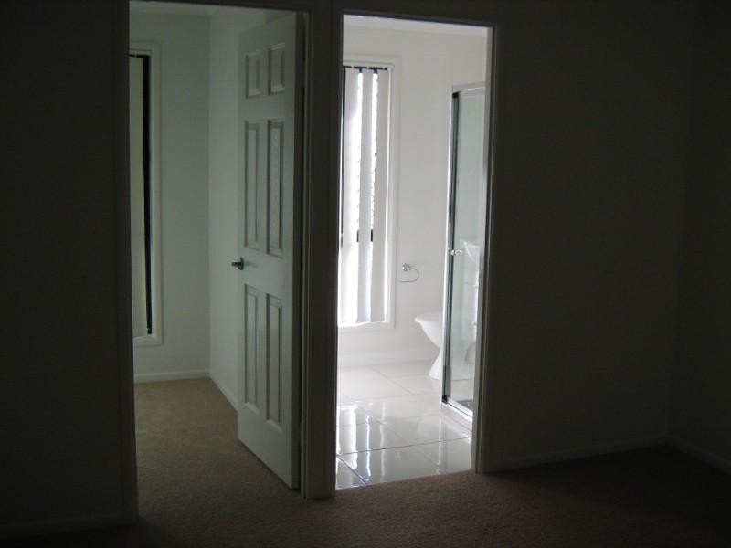 4 Hillvue Crescent, Avoca QLD 4670