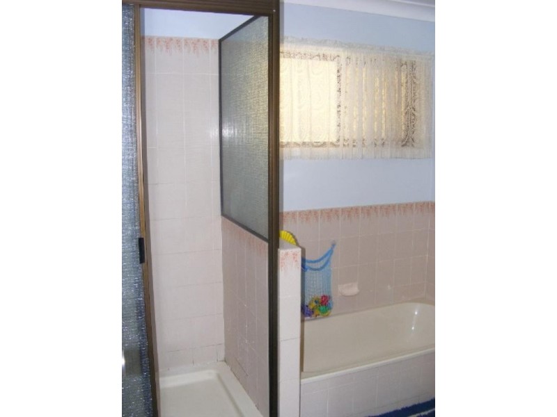 81 Mccarthy Road, Avenell Heights QLD 4670