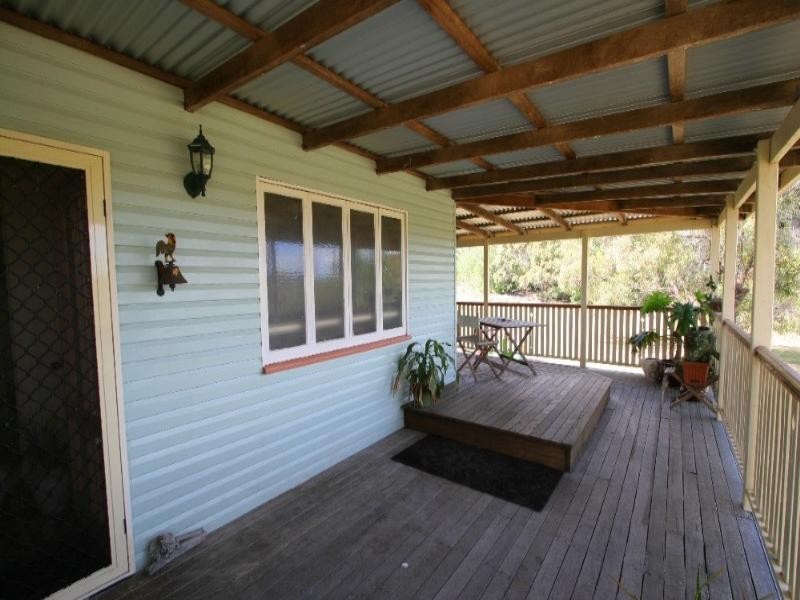 1056 Moorlands Road, Moorland QLD 4670