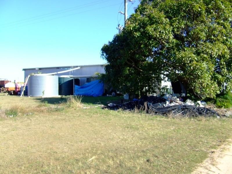 302 Lindemans Road, Moore Park Beach QLD 4670