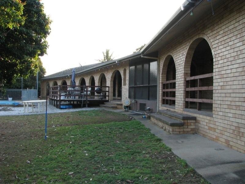 1413 Moore Park Road, Gooburrum QLD 4670