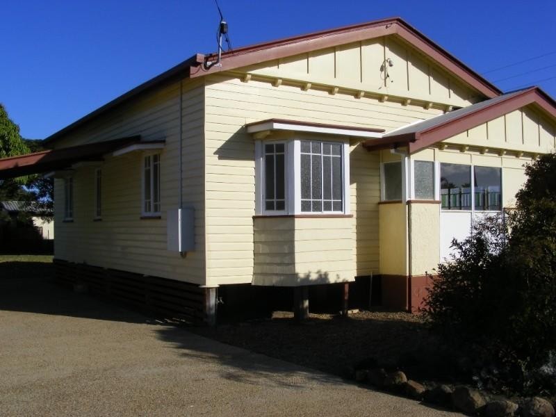 174 Mccarthy Road, Avenell Heights QLD 4670