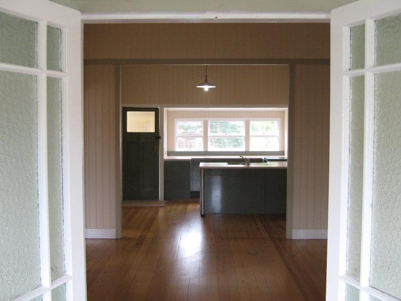 174 Mccarthy Road, Avenell Heights QLD 4670