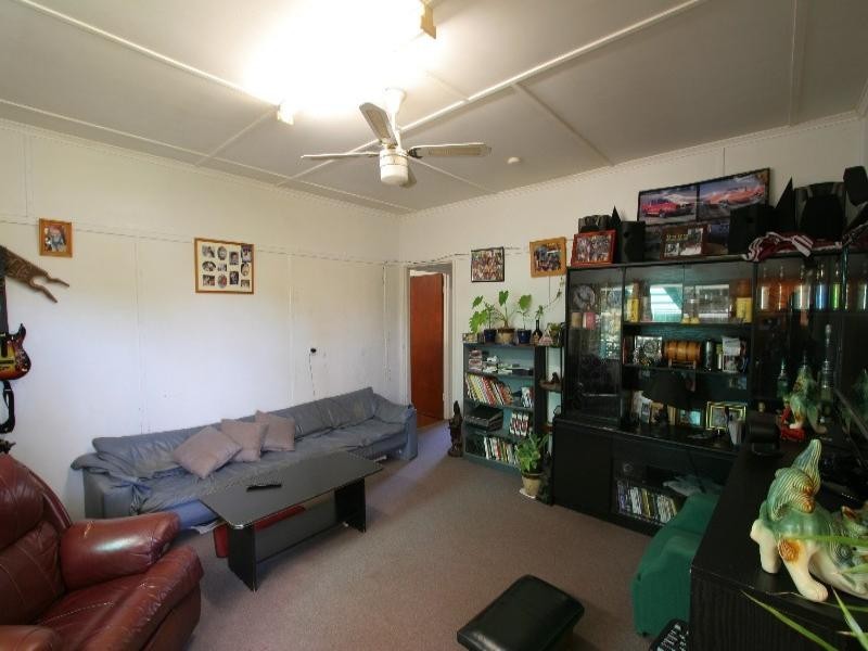 90 Crofton Street, Bundaberg West QLD 4670