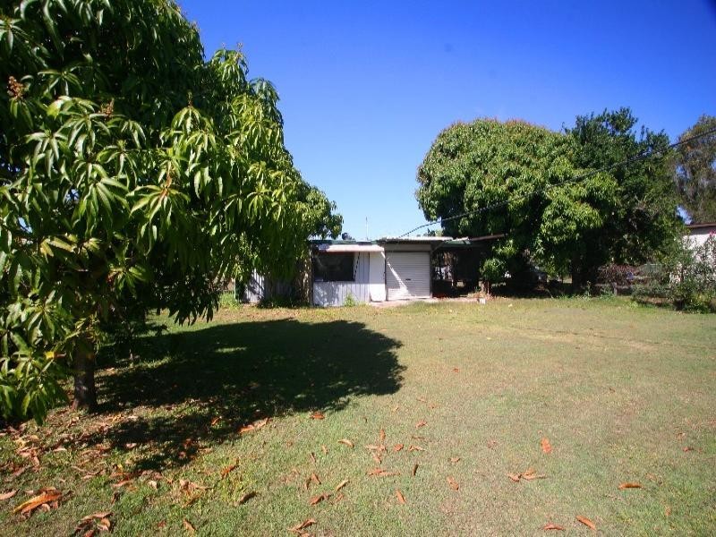 90 Crofton Street, Bundaberg West QLD 4670