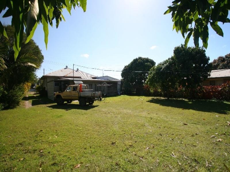 90 Crofton Street, Bundaberg West QLD 4670