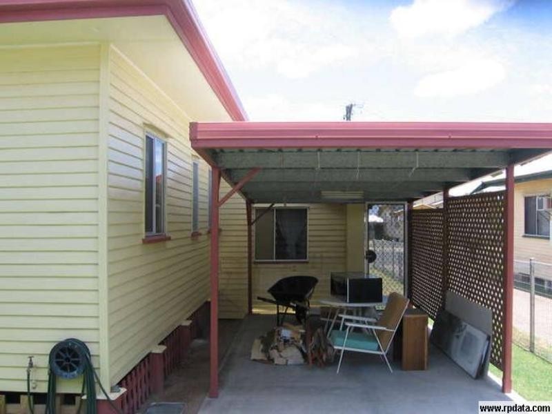 8 Barber Street, Bundaberg North QLD 4670